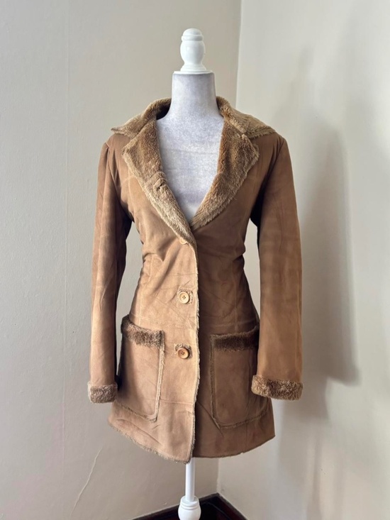 Moda International Jackets & Blazers - Vintage Y2K Faux Suede Sherpa Coat 🧸
